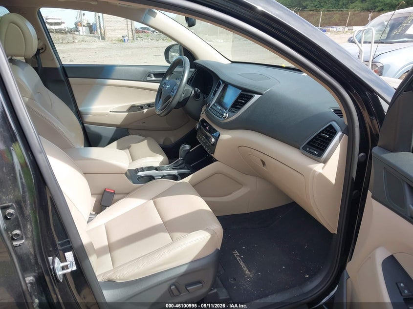 2017 HYUNDAI TUCSON auction photo 5