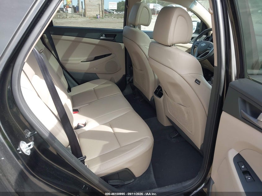 2017 HYUNDAI TUCSON auction photo 8