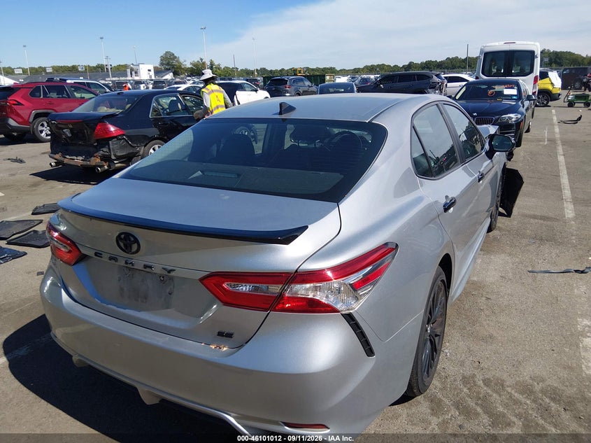 Vin: 4t1g11ak0lu321711, lot: 46600670, toyota camry se nightshade edition 20204