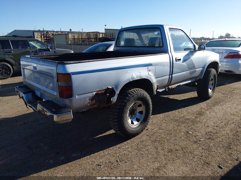 1989 TOYOTA PICKUP auction photo 4