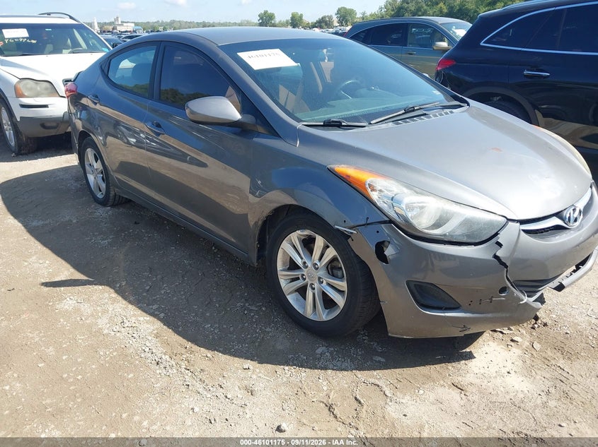 2013 HYUNDAI ELANTRA auction photo 1
