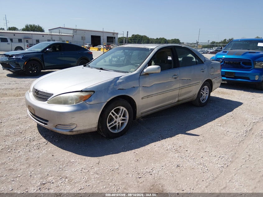 2003 Toyota Camry, Normal Wear & Tear, IAAI, VIN 4T1BE32K93U124934 — photo 2