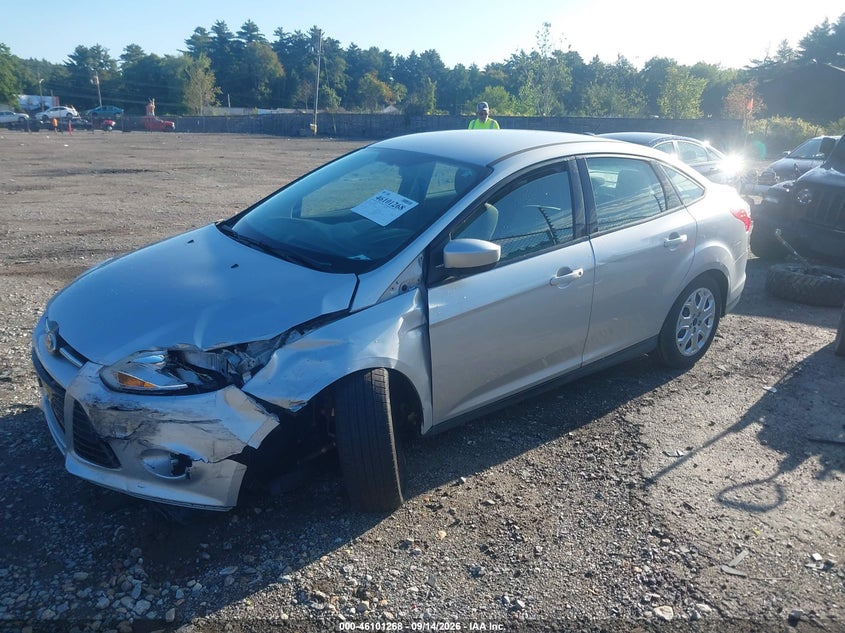 Vin: 1fahp3f26cl469790, lot: 46600926, ford focus se 20122