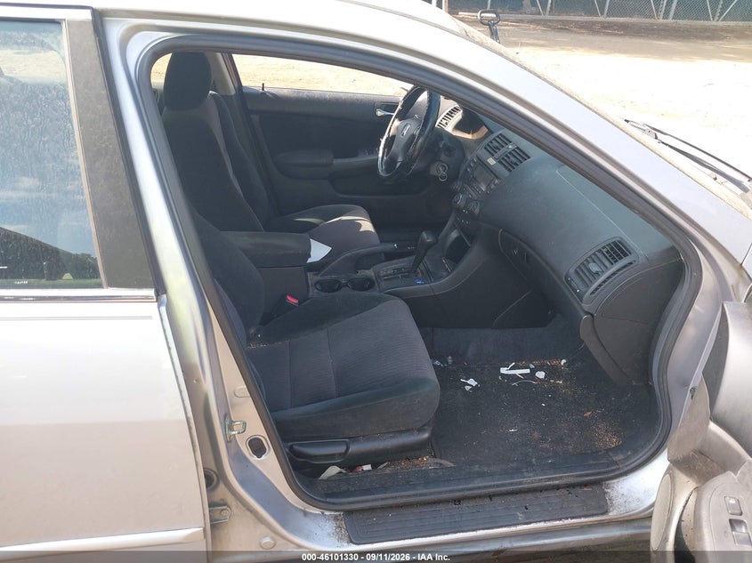 2004 HONDA ACCORD auction photo 5