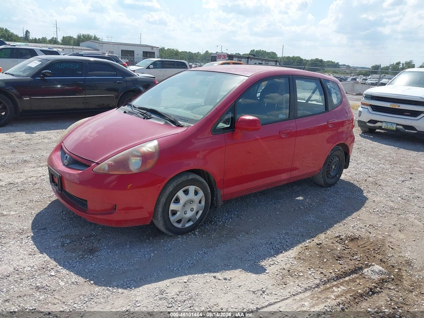 2008 Honda Fit, Normal Wear & Tear, IAAI, VIN JHMGD38408S067532 — photo 2
