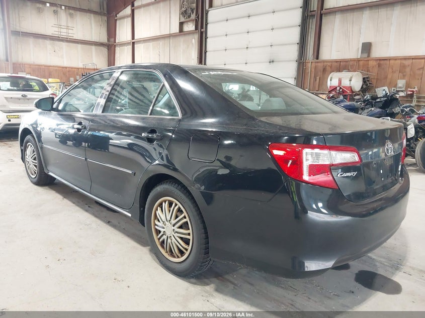 2012 TOYOTA CAMRY auction photo 3