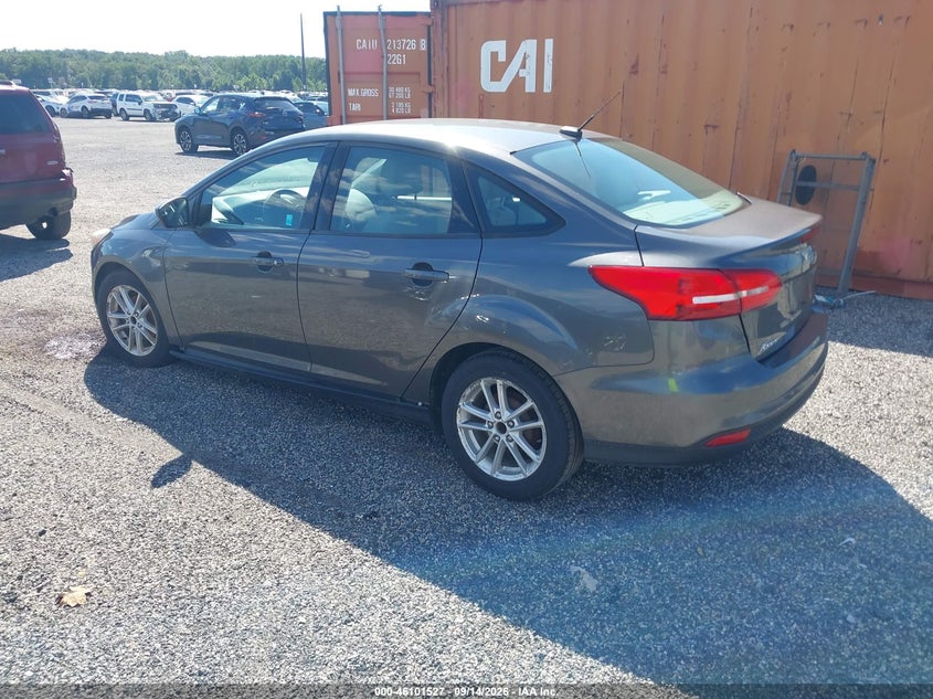 Vin: 1fadp3f22jl295938, lot: 46601185, ford focus se 20183