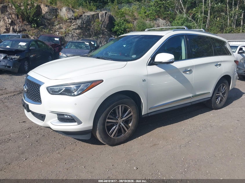 2016 INFINITI QX60 auction photo 2