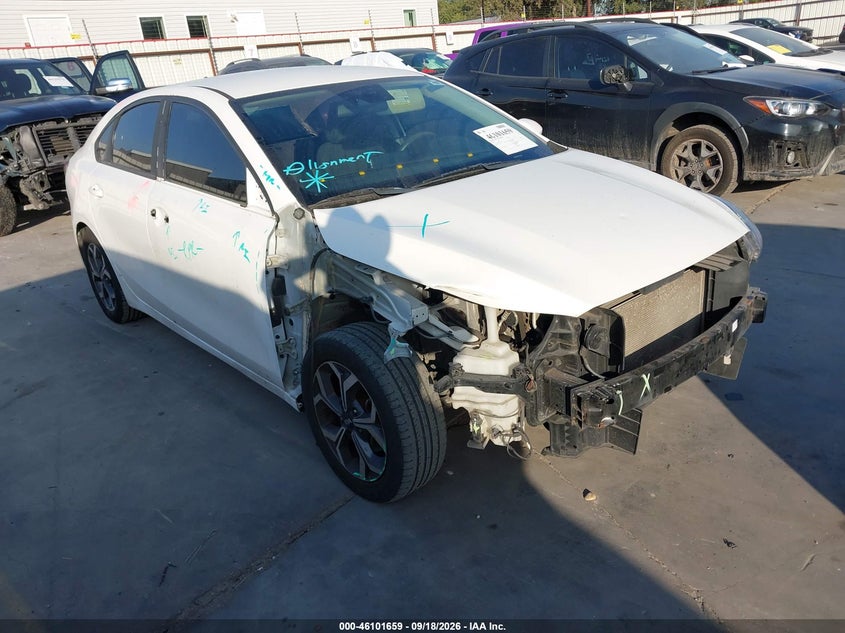 Vin: 3kpf24ad0le151333, lot: 46601317, kia forte lxs 2020 img_1