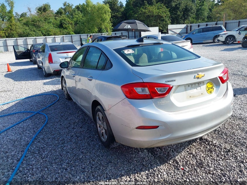 Vin: 1g1bc5sm0h7209957, lot: 46601355, chevrolet cruze ls auto 20173