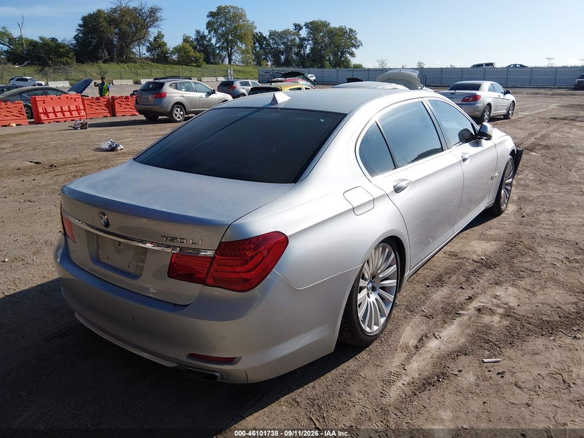 2012 BMW 750LI XDRIVE · Фото 4