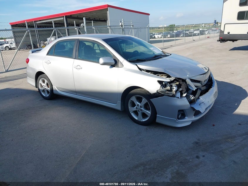 Vin: 2t1bu4ee7bc749637, lot: 46601438, toyota corolla s 2011 img_1