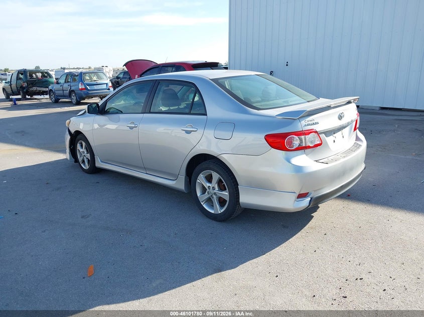 Vin: 2t1bu4ee7bc749637, lot: 46601438, toyota corolla s 20113