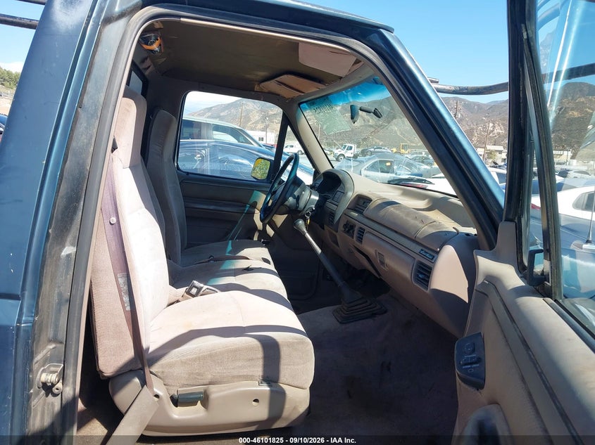 1995 FORD F150 auction photo 5