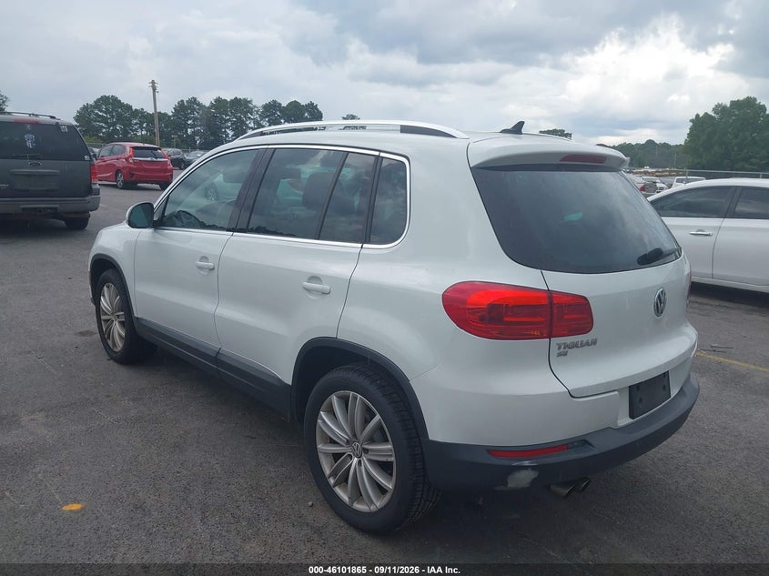 2016 VOLKSWAGEN TIGUAN auction photo 3