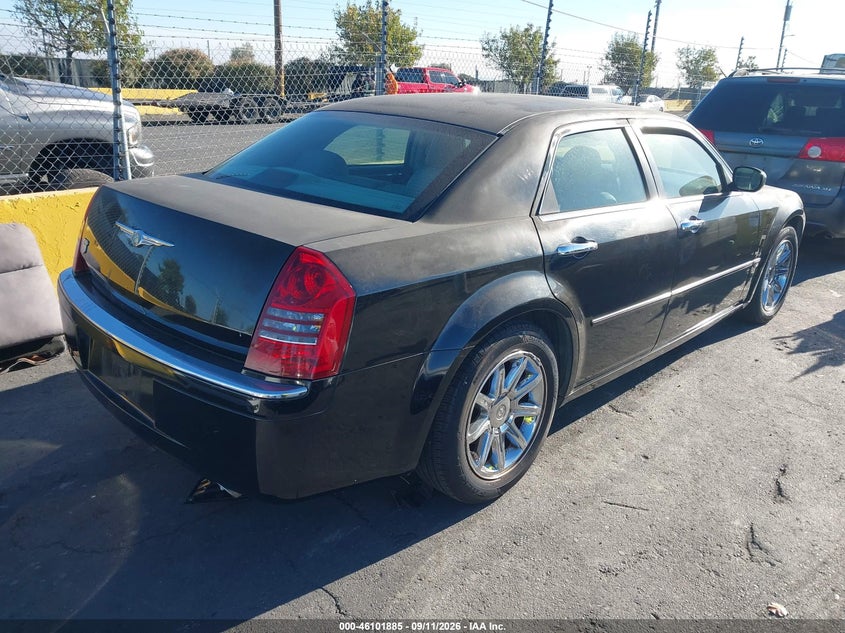 2006 CHRYSLER 300C auction photo 4