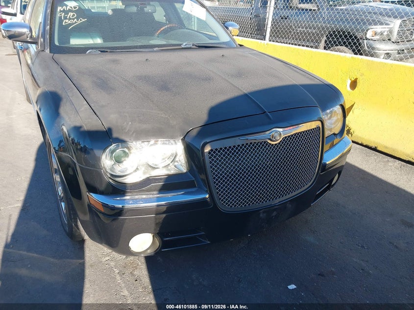 2006 CHRYSLER 300C auction photo 6