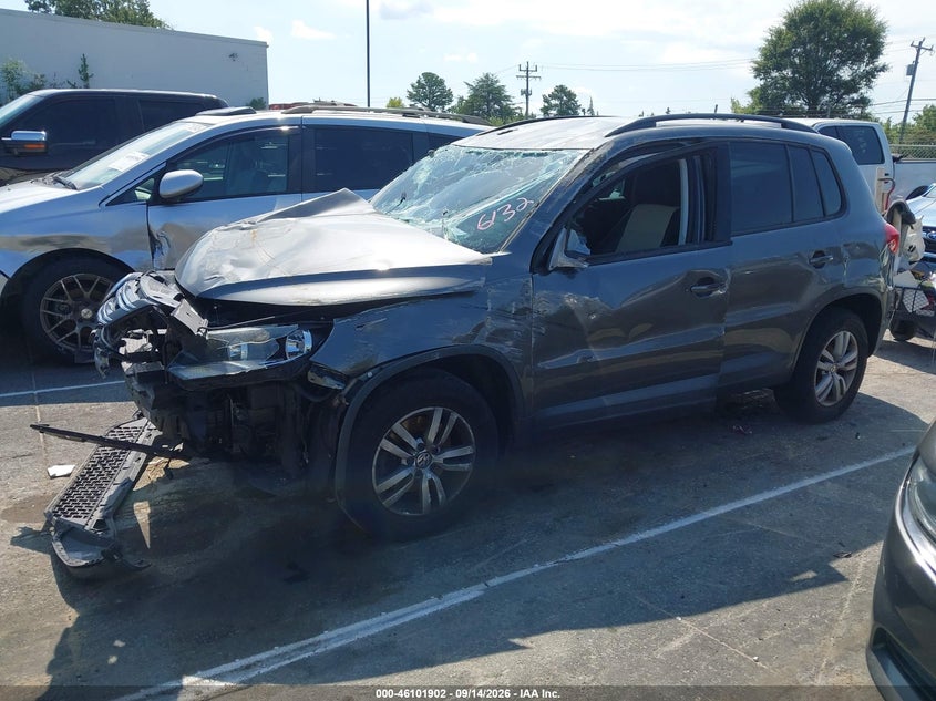 Vin: wvgav7ax0gw586132, lot: 46601560, volkswagen tiguan s 20162