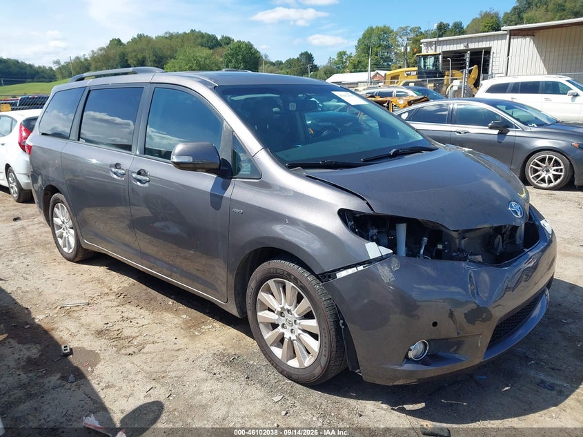 TOYOTA SIENNA - zdjęcie 1