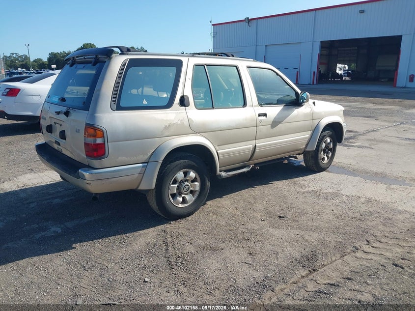 1999 NISSAN PATHFINDER auction photo 4