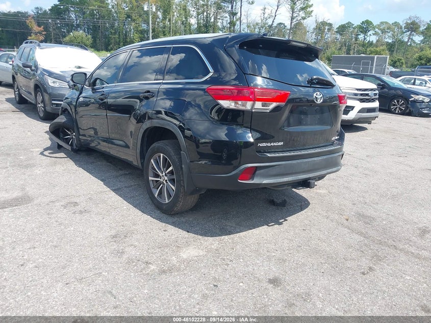 Vin: 5tdjzrfh1js527880, lot: 46601886, toyota highlander xle 20183