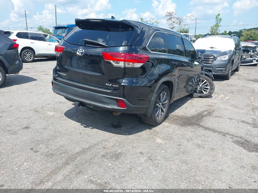 Vin: 5tdjzrfh1js527880, lot: 46601886, toyota highlander xle 20184