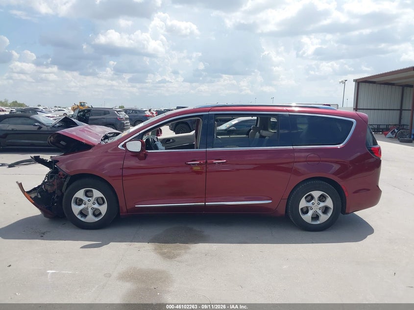 CHRYSLER PACIFICA 2017 VIN 2C4RC1EG0HR532358