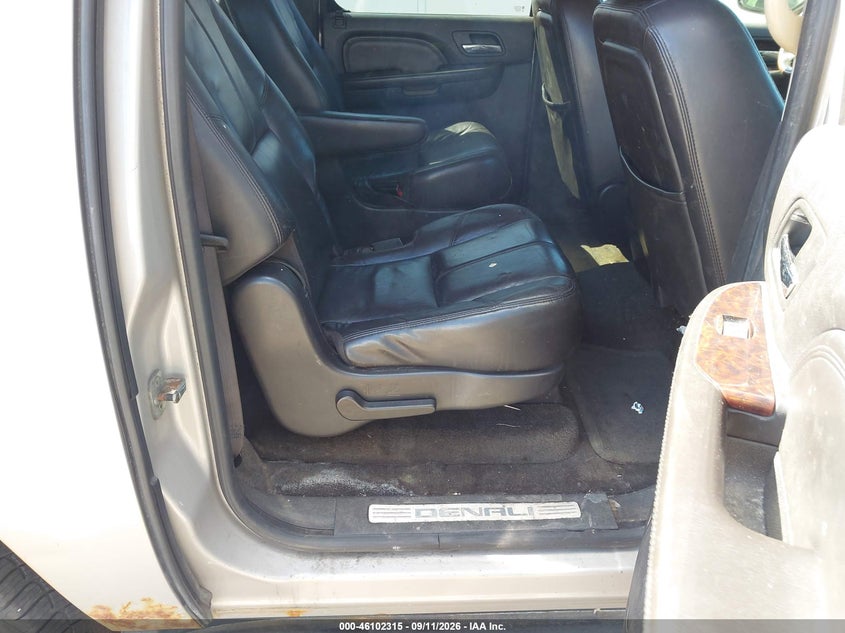 GMC YUKON XL 1500 2007 VIN 1GKFK66817J345020
