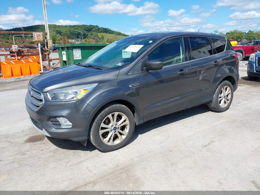 Vin: 1fmcu9g95hub67156, lot: 46602036, ford escape se 20172