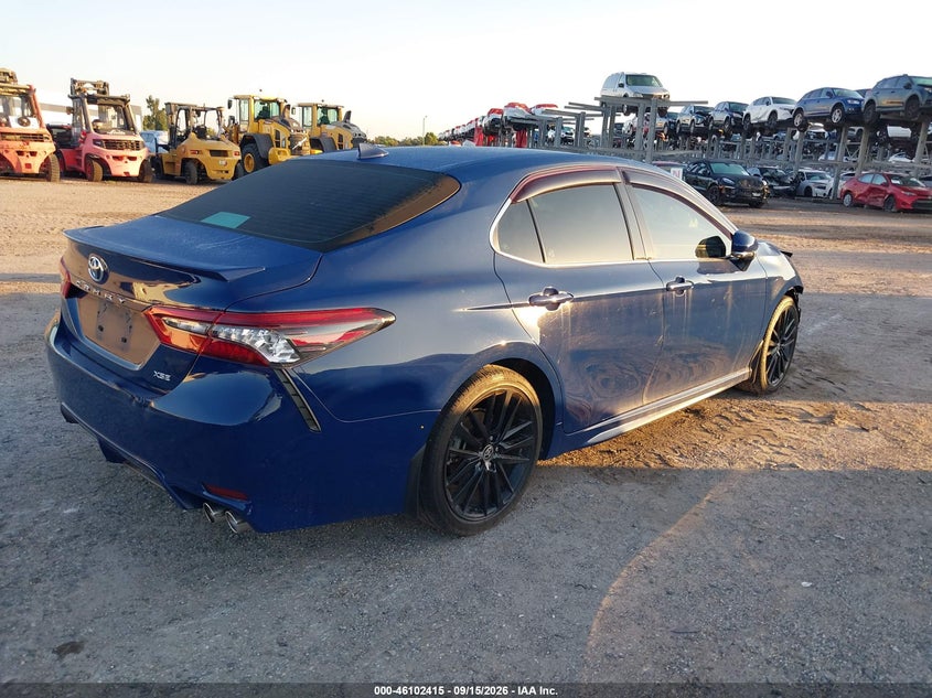 TOYOTA CAMRY - zdjęcie 4