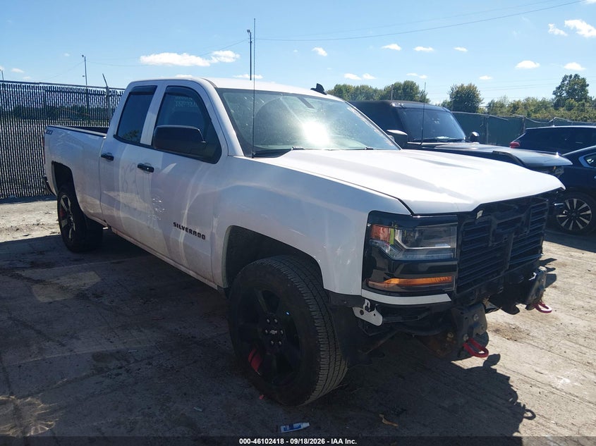Vin: 1gcvkreh8jz109998, lot: 46602076, chevrolet silverado 1500 2lt 2018 img_1