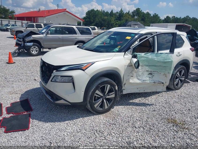 Vin: jn8at3dcxmw102768, lot: 46602199, nissan rogue platinum fwd 20212