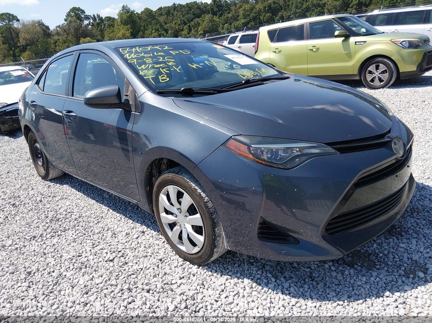 Vin: 5yfburhe2hp737347, lot: 46602219, toyota corolla le 2017 img_1
