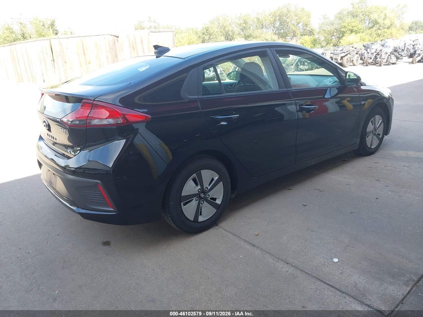 Vin: kmhc65lc7lu220095, lot: 46602237, hyundai ioniq hybrid blue 20204