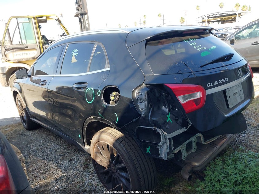 2018 MERCEDES-BENZ GLA auction photo 3