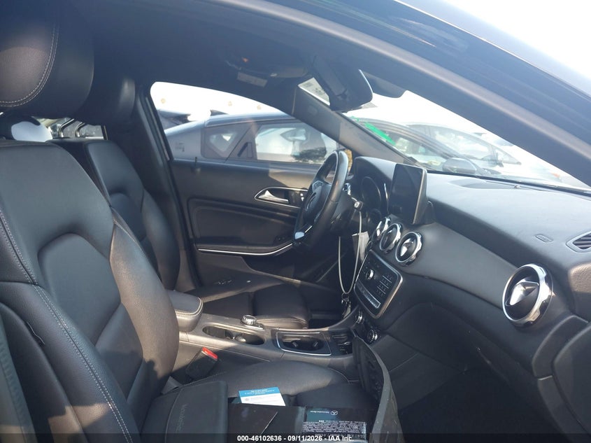 2018 MERCEDES-BENZ GLA auction photo 5