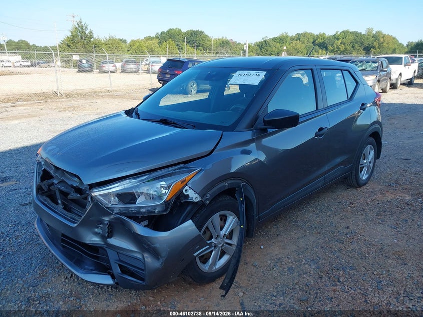 2020 Nissan Kicks, Front End, IAAI, VIN 3N1CP5BV0LL512432 — photo 2