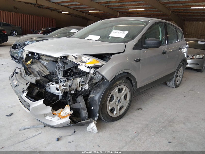 Vin: 1fmcu0f75hue63838, lot: 46602414, ford escape s 20172