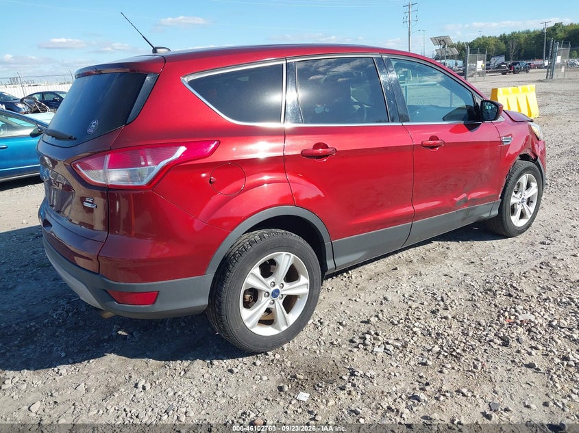Vin: 1fmcu9gxxeue32244, lot: 46602421, ford escape se 20144