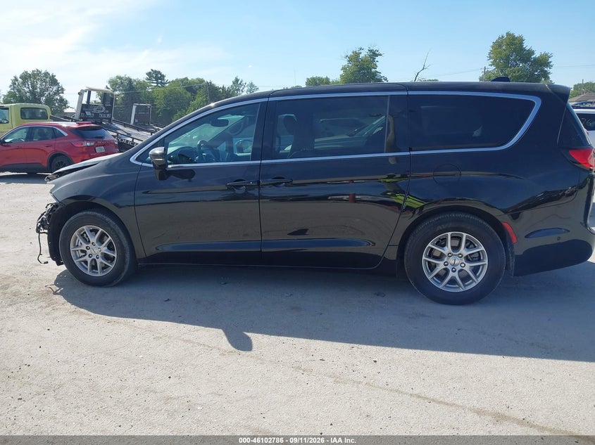 CHRYSLER PACIFICA - zdjęcie 14