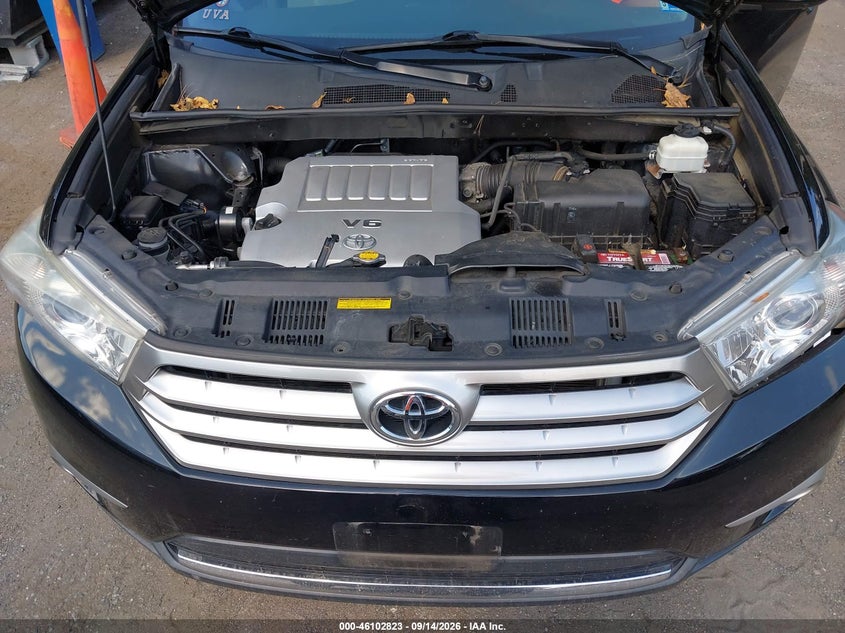TOYOTA HIGHLANDER 2013 VIN 5TDBK3EH3DS261354