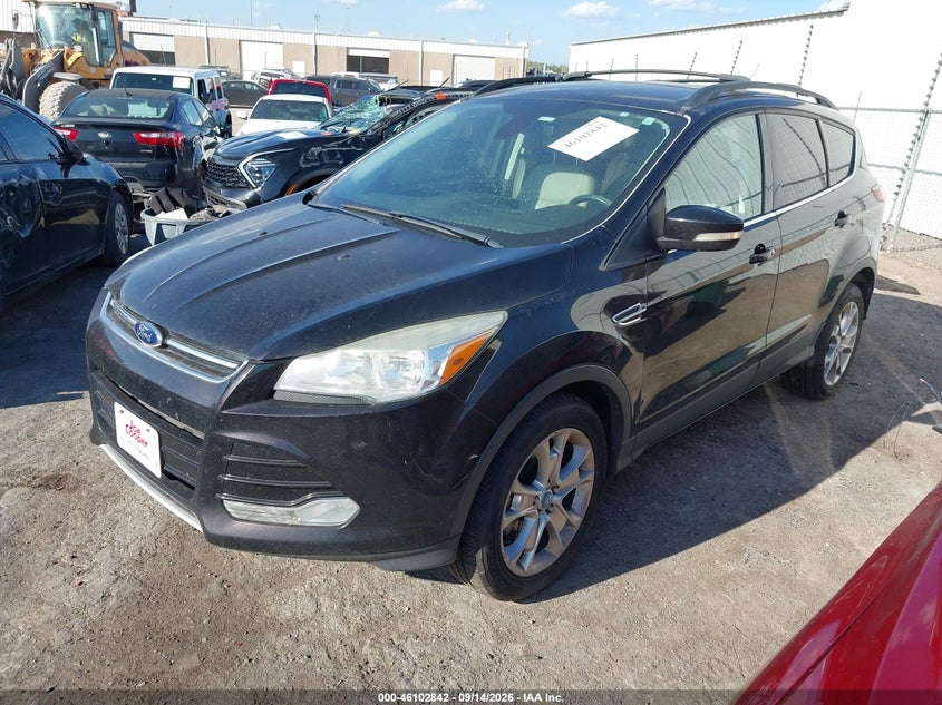 Vin: 1fmcu9h97duc78445, lot: 46602500, ford escape sel 20132