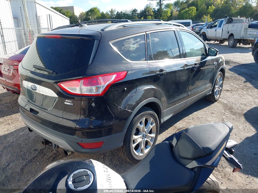 Vin: 1fmcu9h97duc78445, lot: 46602500, ford escape sel 20134