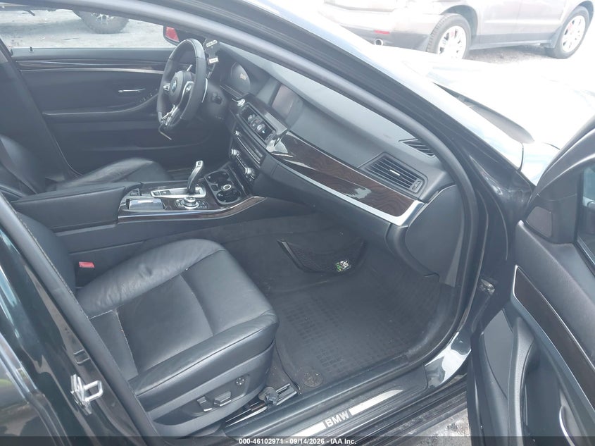 2011 BMW 535I XDRIVE · Photo 5