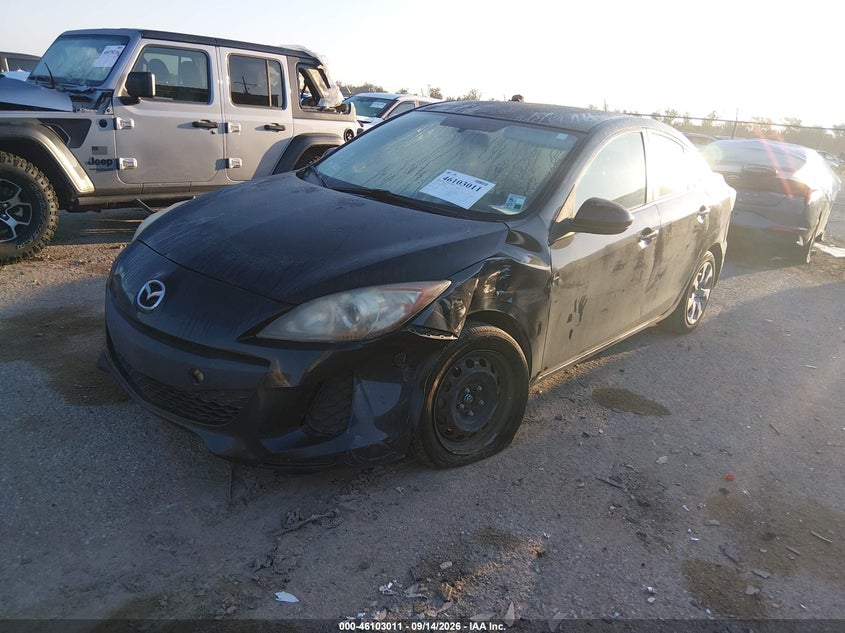 Vin: jm1bl1tf1d1845820, lot: 46602669, mazda mazda3 i sv 20132