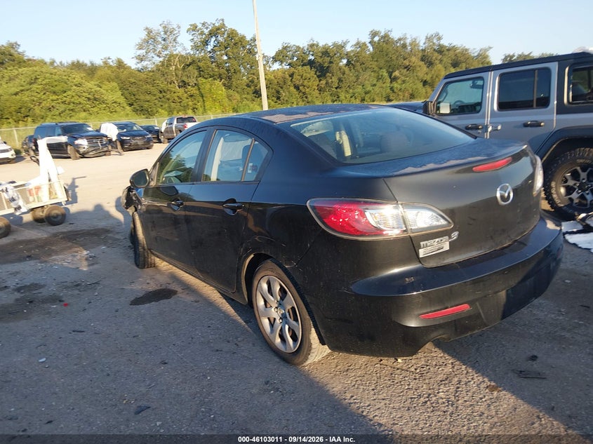 Vin: jm1bl1tf1d1845820, lot: 46602669, mazda mazda3 i sv 20133