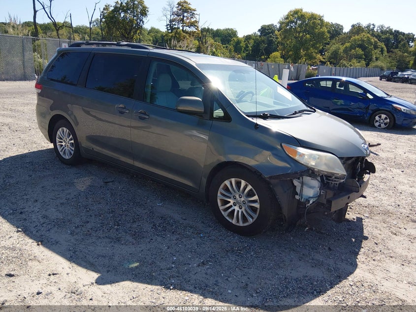 Vin: 5tdyk3dc0cs196557, lot: 46602697, toyota sienna xle v6 8 passenger 2012 img_1