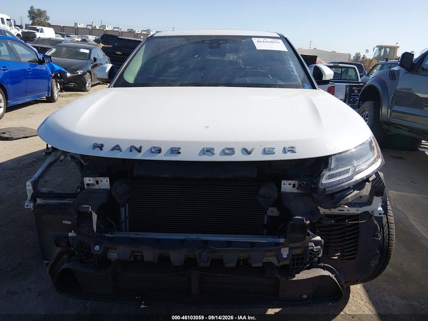 LAND ROVER RANGE ROVER VELAR - zdjęcie 13