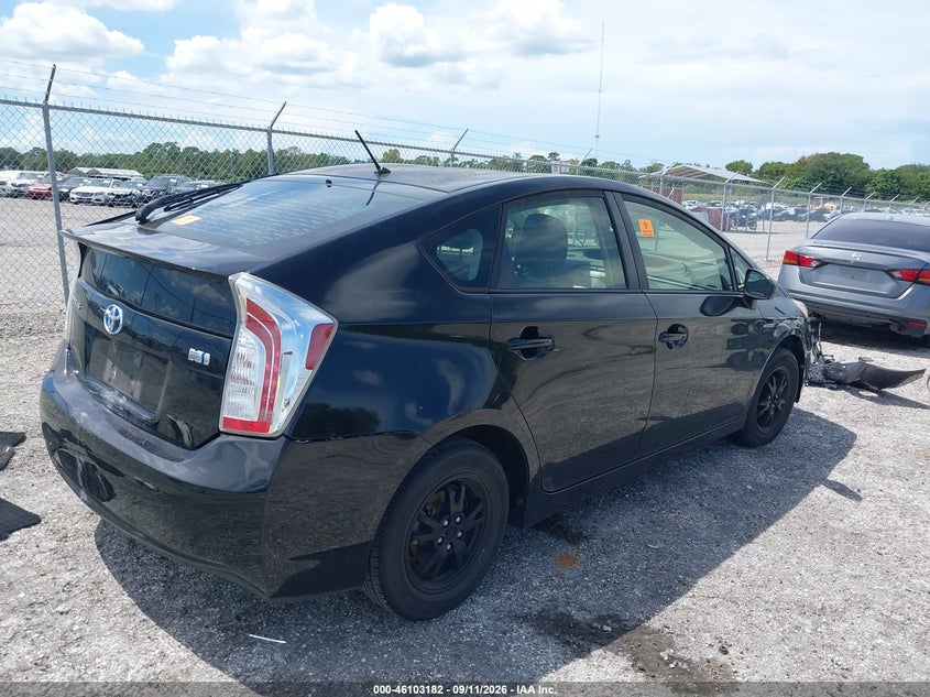 Vin: jtdkn3duxf0483322, lot: 46602841, toyota prius two 20154