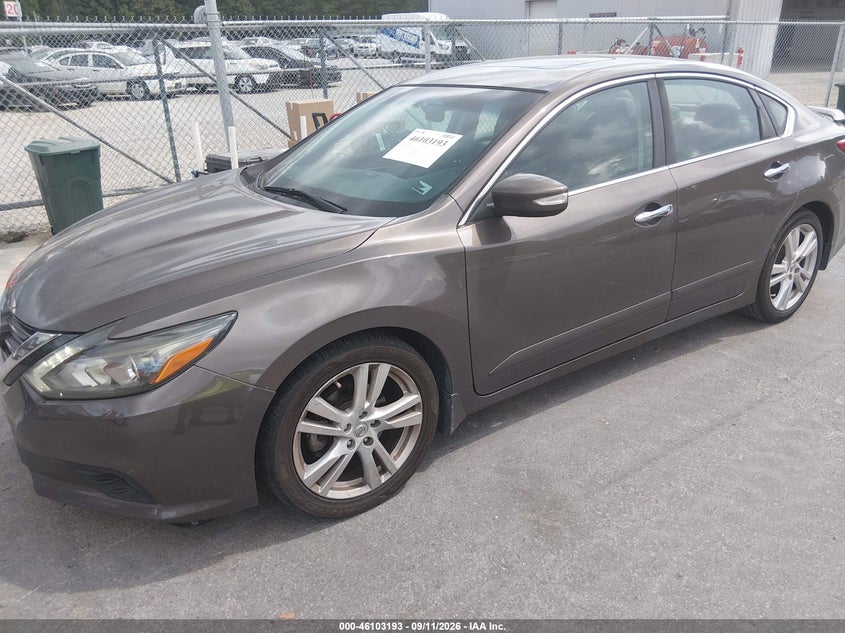 Vin: 1n4bl3ap3hc223369, lot: 46602852, nissan altima 3.5 sl 20172